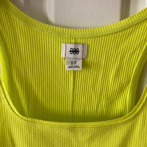 URBAN OUTFITTERS Women's Yellow Tank Top Size SP - Picture 3 of 5